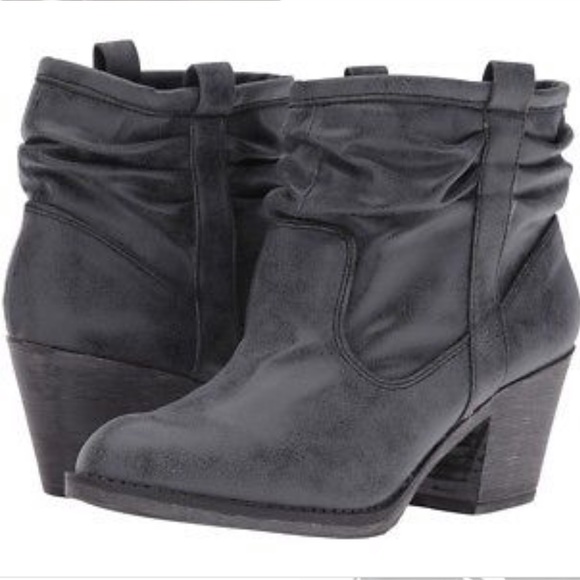rocket dog suede ankle boots